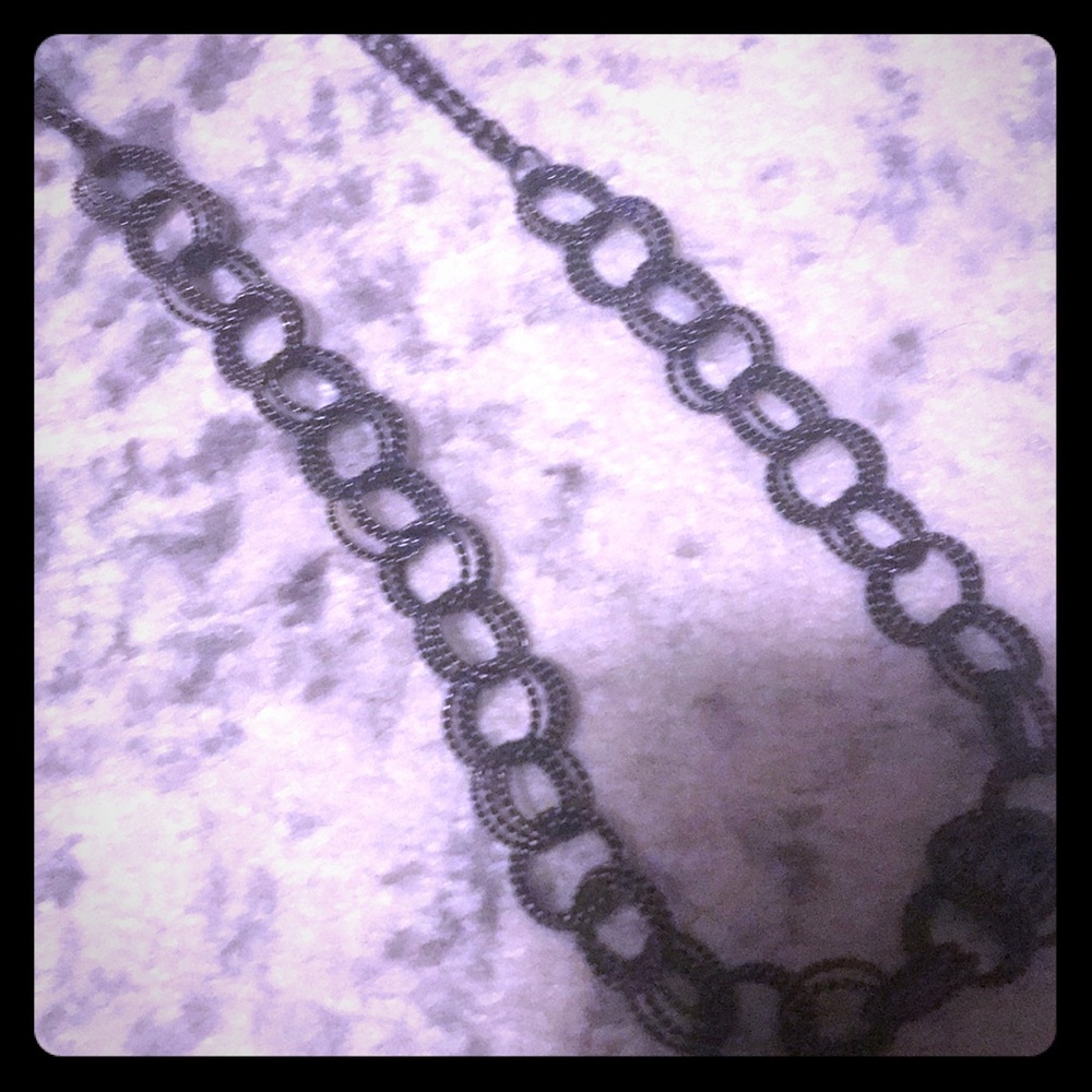 Dark silver/black chain necklace